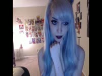 Webcam caught a blonde slut massaging her big boobs